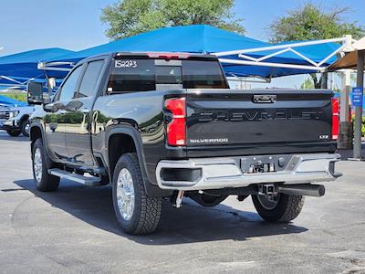 2025 Chevrolet Silverado 2500 Crew Cab 4WD Pickup for sale #152273 - photo 2