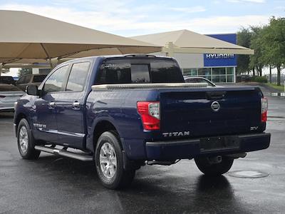 Used 2018 Nissan Titan SV Crew Cab Pickup for sale #152294B1 - photo 2