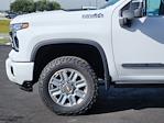 2025 Chevrolet Silverado 2500 Crew Cab 4WD Pickup for sale #152375 - photo 5