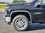 2025 Chevrolet Silverado 2500 Crew Cab 4WD Pickup for sale #152388 - photo 5