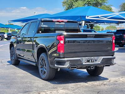 2025 Chevrolet Silverado 1500 Crew Cab 4WD Pickup for sale #152822 - photo 2