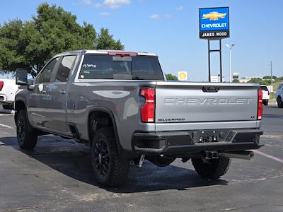 New 2025 Chevrolet Silverado 3500 LT Crew Cab 4WD Pickup for sale #153090 - photo 2