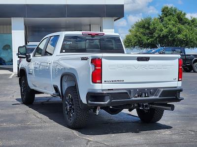 New 2025 Chevrolet Silverado 2500 LT Crew Cab 4WD Pickup for sale #153109 - photo 2