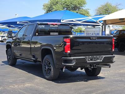 2025 Chevrolet Silverado 3500 Crew Cab 4WD Pickup for sale #153142 - photo 2