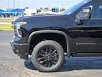 New 2025 Chevrolet Silverado 3500 High Country Crew Cab 4WD Pickup for sale #153142 - photo 5