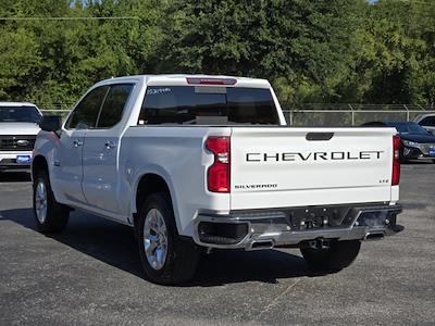 2021 Chevrolet Silverado 1500 Crew Cab 4WD Pickup for sale #153194A1 - photo 2