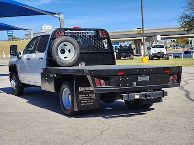 2025 Chevrolet Silverado 3500 Crew Cab DRW 4WD Knapheide Flatbed Truck for sale #153437 - photo 2