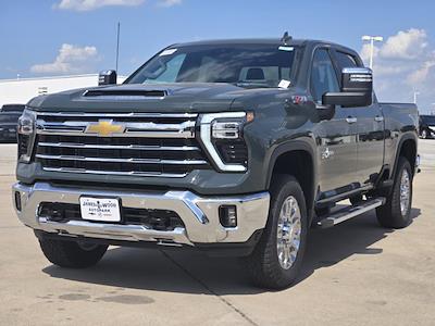 New 2025 Chevrolet Silverado 2500 LTZ Crew Cab 4WD Pickup for sale #153480 - photo 2