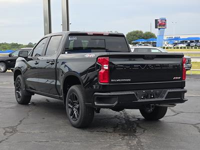 2026 Chevrolet Silverado 1500 Crew Cab 4WD Pickup for sale #160123 - photo 2
