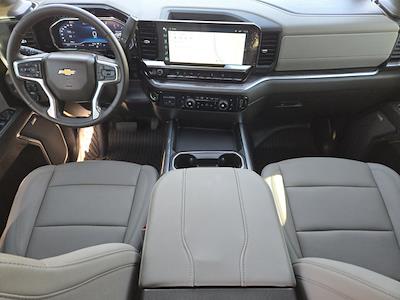 Used 2024 Chevrolet Silverado 2500 - photo 1