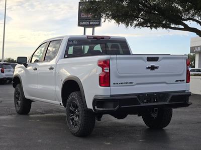 2026 Chevrolet Silverado 1500 Crew Cab 4WD Pickup for sale #161186 - photo 2