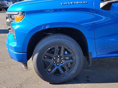 New 2026 Chevrolet Silverado 1500 Custom Crew Cab for sale #161691 - photo 2