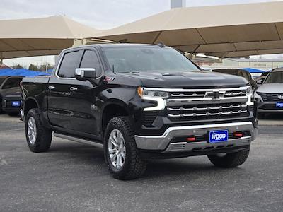 Used 2022 Chevrolet Silverado 1500 - photo 1