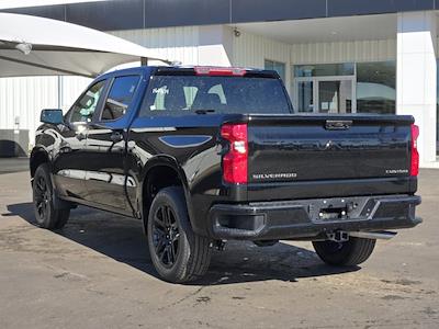 New 2026 Chevrolet Silverado 1500 Custom Crew Cab for sale #161871 - photo 2