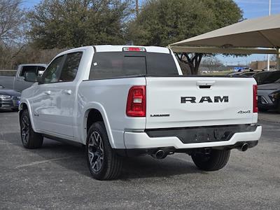 Used 2025 Ram 1500 - photo 1