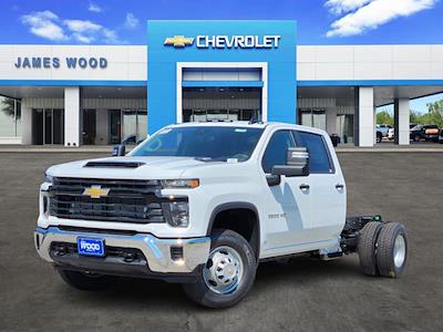 New 2025 Chevrolet Silverado 3500 Work Truck Crew Cab 4WD 60 CA Cab Chassis for sale #F1907S - photo 1