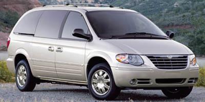 2007 Chrysler Town and Country FWD Minivan for sale #251586B1 - photo 1