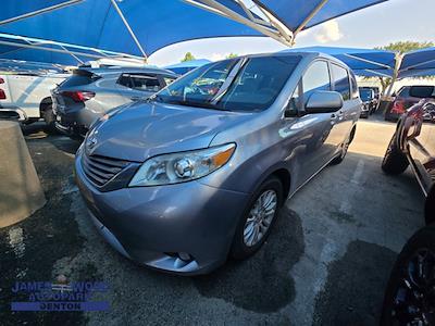 2011 Toyota Sienna FWD Minivan for sale #251870B1 - photo 2