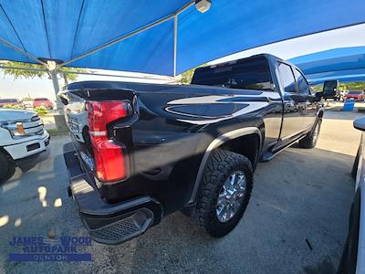 2024 Chevrolet Silverado 2500 Crew Cab 4WD Pickup for sale #252687A1 - photo 2