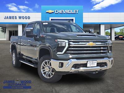 2025 Chevrolet Silverado 2500 Crew Cab 4WD Pickup for sale #253571 - photo 1