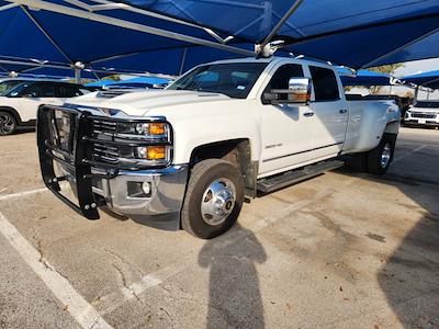 2019 Chevrolet Silverado 3500 Crew Cab 4WD Pickup for sale #253760A1 - photo 1