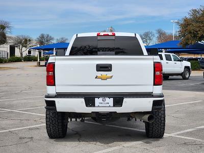 Used 2019 Chevrolet Silverado 2500 High Country Crew Cab for sale #260956B1 - photo 2