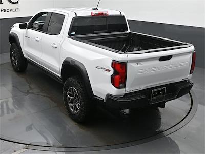 2025 Chevrolet Colorado Crew Cab 4x4 Pickup for sale #HCV251286 - photo 2