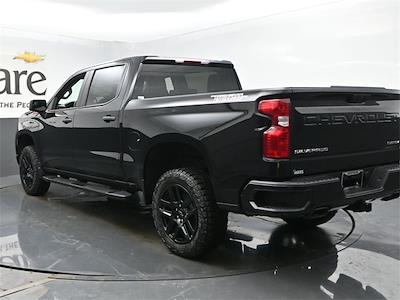 New 2025 Chevrolet Silverado 1500 Custom Crew Cab 4x4 Pickup for sale #DSSJQ1 - photo 2