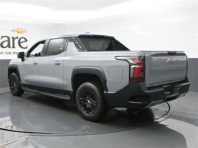New 2025 Chevrolet Silverado EV LT Crew Cab AWD Pickup for sale #HCV251722 - photo 2