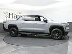 New 2025 Chevrolet Silverado EV LT Crew Cab AWD Pickup for sale #HCV251722 - photo 3