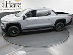 New 2025 Chevrolet Silverado EV LT Crew Cab AWD Pickup for sale #HCV251722 - photo 35