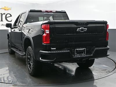 2025 Chevrolet Silverado 1500 Crew Cab 4x4 Pickup for sale #HCV251807 - photo 2