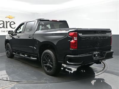 2025 Chevrolet Silverado 1500 Crew Cab 4x4 Pickup for sale #HCV251900 - photo 2