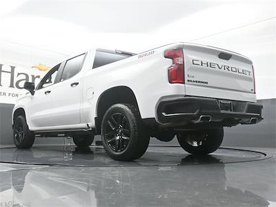 2021 Chevrolet Silverado 1500 Crew Cab 4x4 Pickup for sale #HCV251920A - photo 2