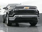 2025 Chevrolet Silverado 1500 Crew Cab 4x4 Pickup for sale #HCV252036 - photo 5