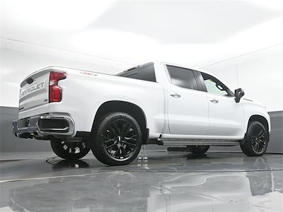 2022 Chevrolet Silverado 1500 Crew Cab 4x4 Pickup for sale #HCV252191A - photo 2