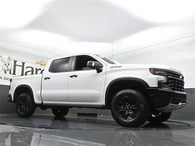 2022 Chevrolet Silverado 1500 Crew Cab 4WD Pickup for sale #HCV252409A - photo 1