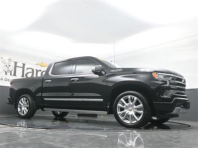 Used 2025 Chevrolet Silverado 1500 High Country Crew Cab for sale #HCV260464A - photo 2