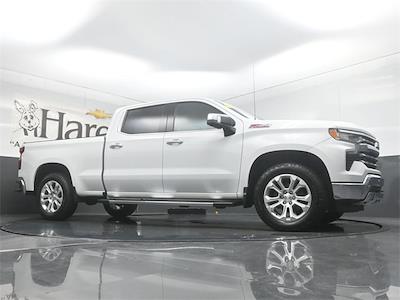2022 Chevrolet Silverado 1500 Crew Cab 4WD Pickup for sale #HCV260553A - photo 2