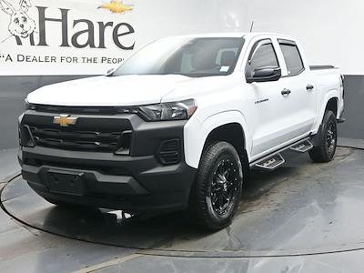 Used 2024 Chevrolet Colorado - photo 1