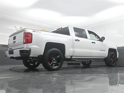 2018 Chevrolet Silverado 1500 Crew Cab 4WD Pickup for sale #HCV260626A - photo 2