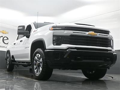 2026 Chevrolet Silverado 2500 Crew Cab 4WD Pickup for sale #HCV261054 - photo 1