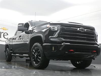 2026 Chevrolet Silverado 2500 Crew Cab 4WD Pickup for sale #HCV261062 - photo 1