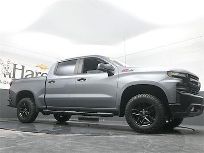 2021 Chevrolet Silverado 1500 Crew Cab 4WD Pickup for sale #HCV261071A - photo 2