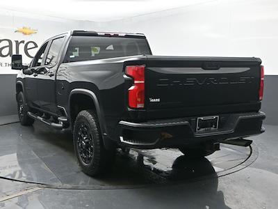 Used 2024 Chevrolet Silverado 2500 - photo 1