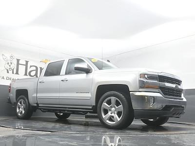 Used 2018 Chevrolet Silverado 1500 LT Crew Cab for sale #HCV261229A - photo 2