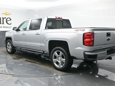 Used 2018 Chevrolet Silverado 1500 LT Crew Cab for sale #HCV261229A - photo 2