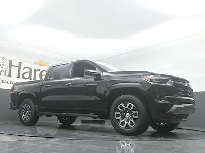 Used 2024 Chevrolet Colorado - photo 1