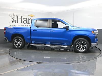 Used 2022 Chevrolet Silverado 1500 - photo 1