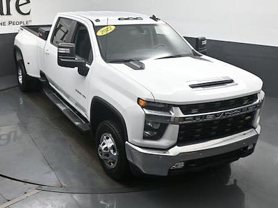 Used 2022 Chevrolet Silverado 3500 - photo 1